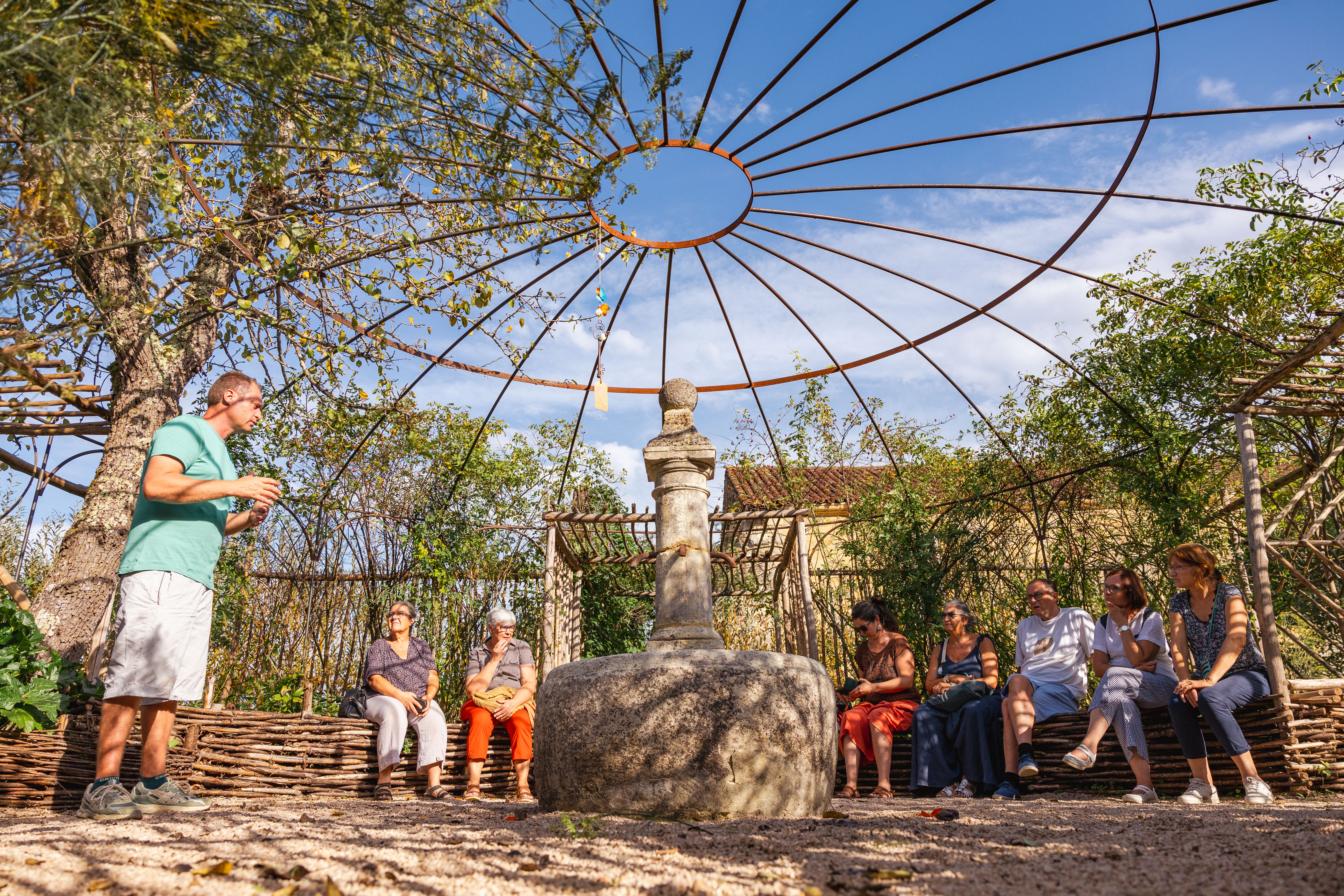 Visite commentée du jardin médiéval ©Lilian Cazabet